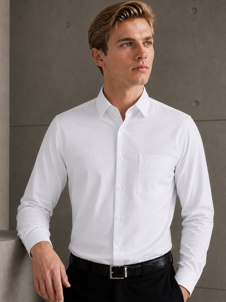 Men White Solid Wrinkle Ressistant Slim Fit Cotton Stretch Formal Shirt