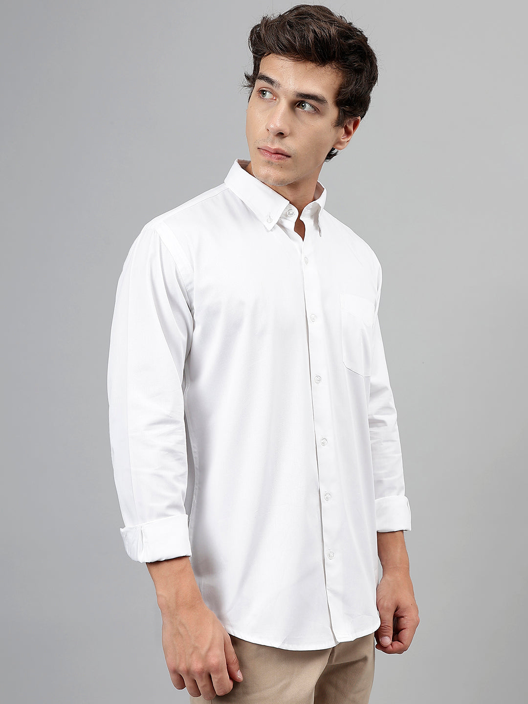 Men White Solid Pure Cotton Slim Fit Casual Shirt