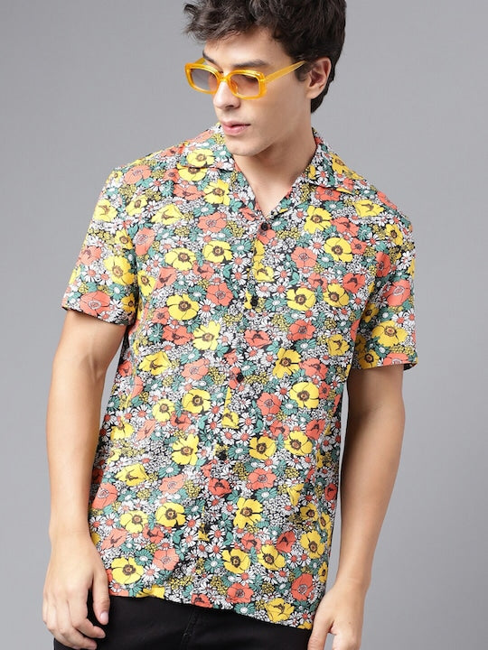 Men Yellow & Coral Floral Print Viscose Rayon Regular Fit Casual Resort Shirt