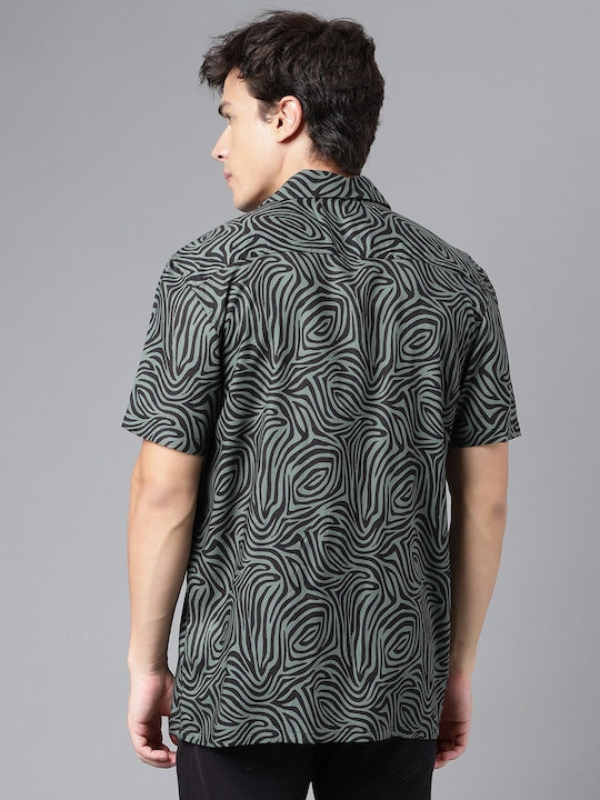 Men Green & Black  Abstract Print Viscose Rayon Regular Fit Casual Resort Shirt