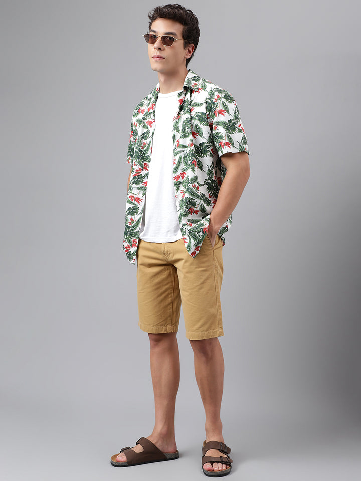 Men White & Green Floral Printed Viscose Rayon Regular Fit Resort Shirt