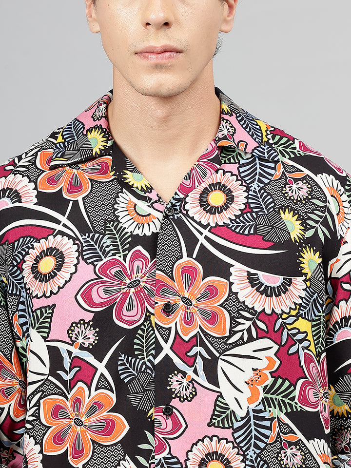 Men Black & Magenta Floral Printed Viscose Rayon Relaxed Fit Casual Resort Shirt