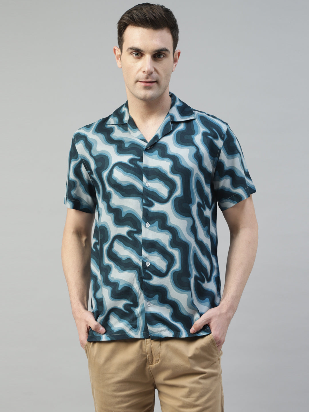 Men Blue & Navy Abstract Printed Relaxed Fit Casual Resort Shirt