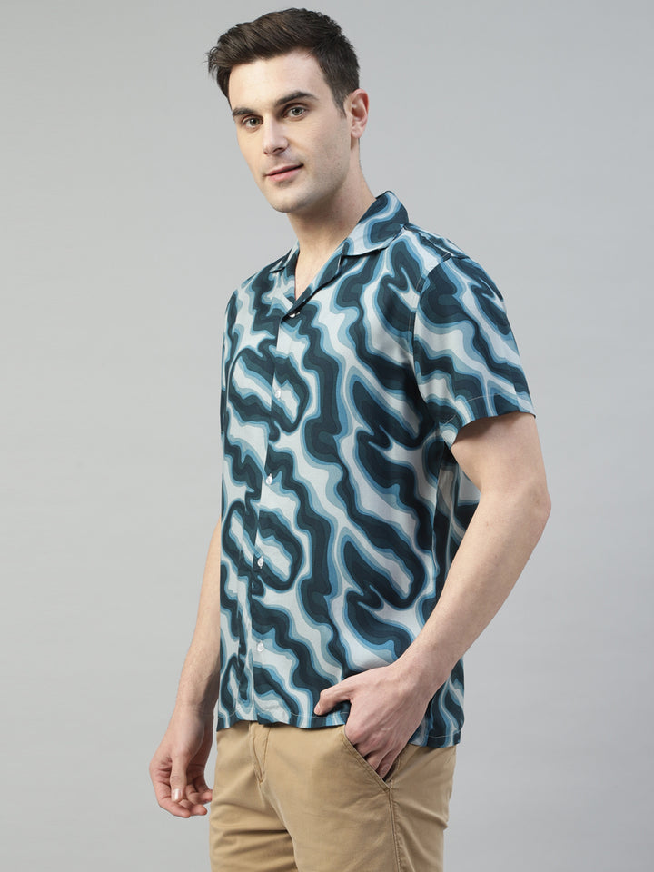 Men Blue & Navy Abstract Printed Relaxed Fit Casual Resort Shirt