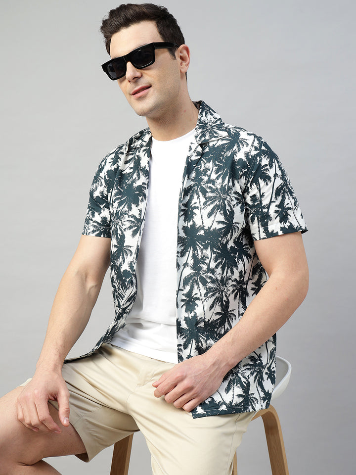 Men White & Navy Blue Print Pure Cotton Relaxed Fit Casual Resort Shirt