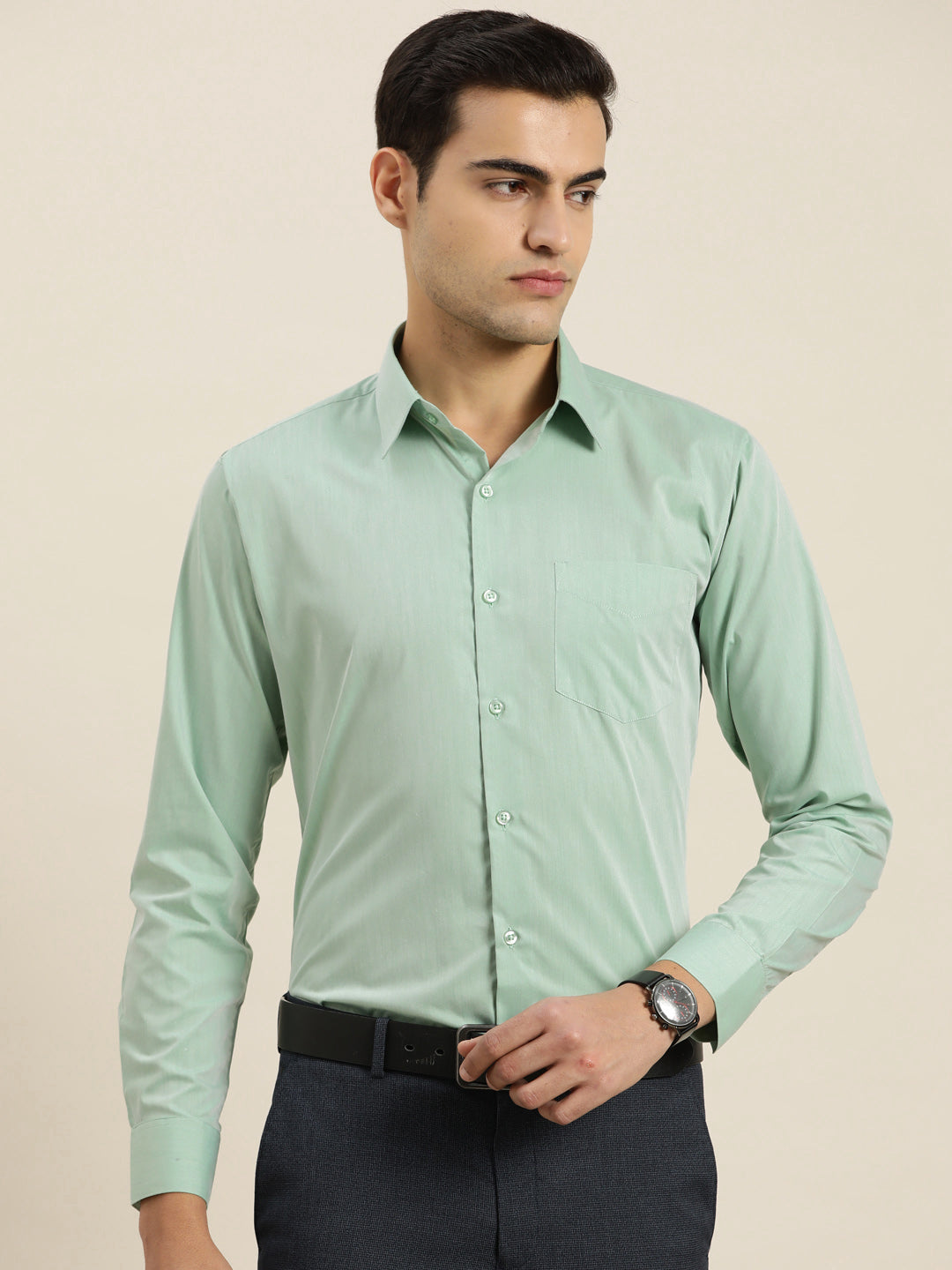 Men Green Solid Cotton Rich Slim fit Formal Shirt