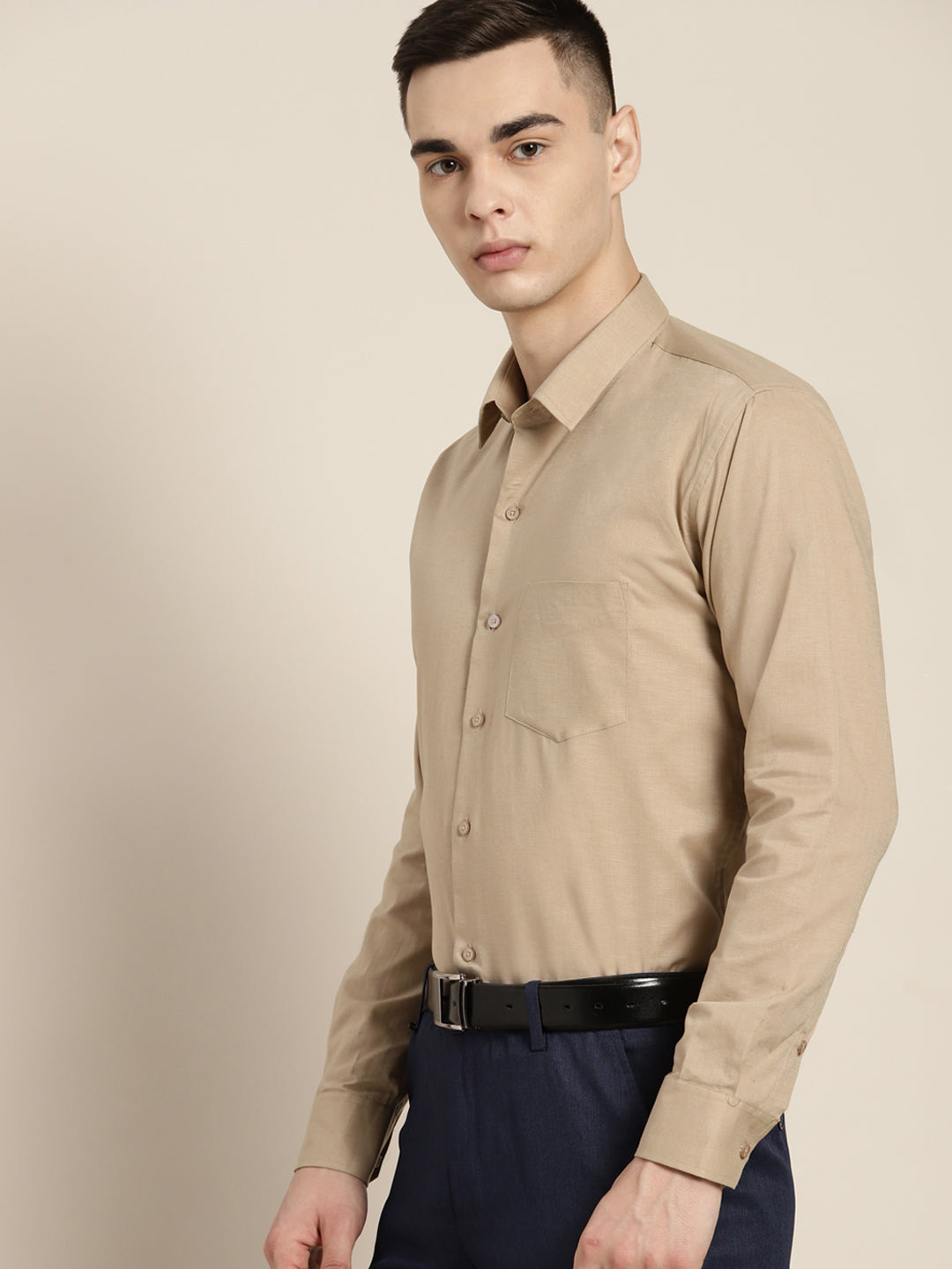 Men Brown Solid Linen Cotton Slim fit Formal Shirt