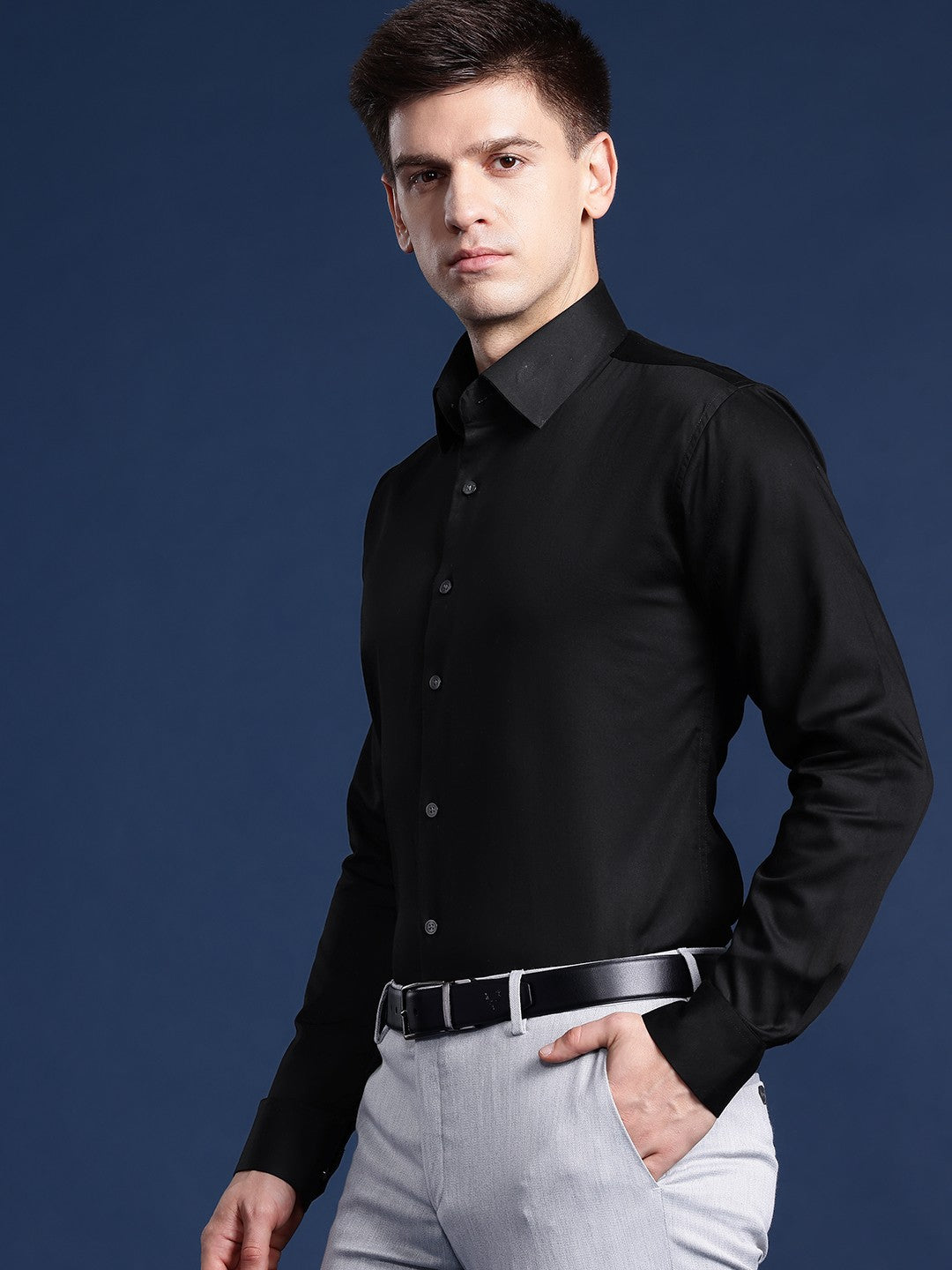 Men Black Solid Cotton Elastane Blend Slim Fit Formal Shirt
