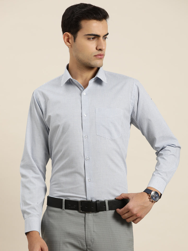 Men White & Blue Checks Pure Cotton Slim fit Formal Shirt