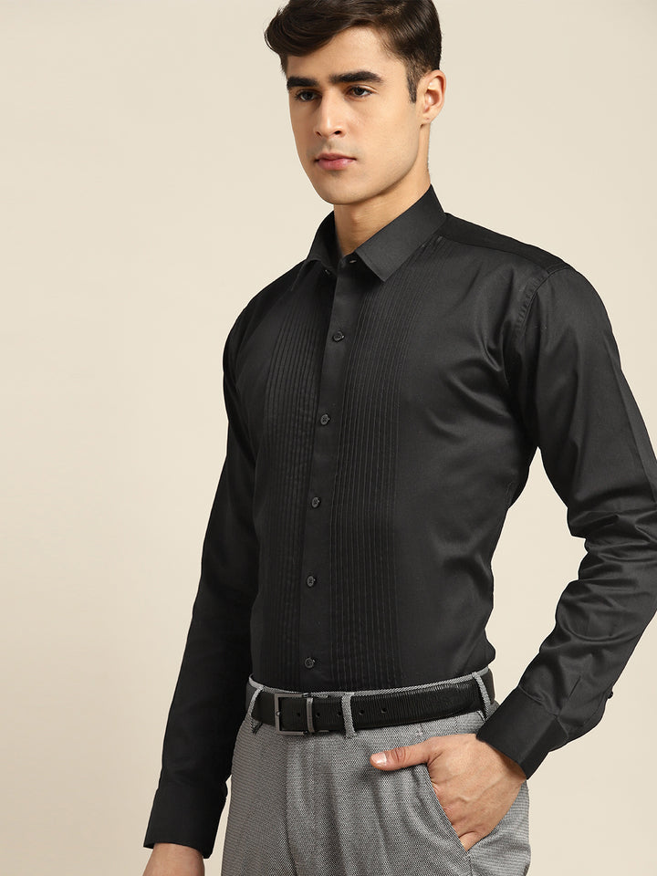 Men Black Solid Pure Cotton Slim fit Tuxedo Party Shirt
