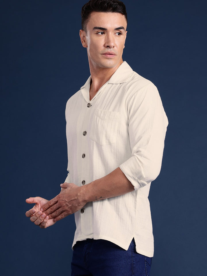 Men White Solid Pure Cotton Relaxed Fit Casual Shirt