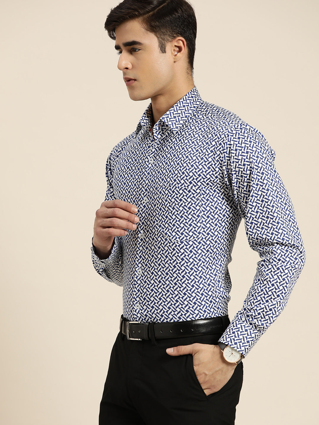 Men White & Navy Print Pure Cotton Slim fit Party Shirt