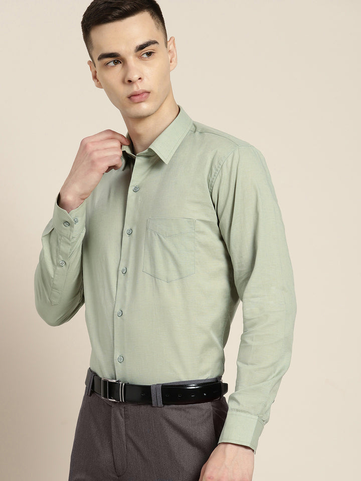 Men Green Solid Linen Cotton Slim fit Formal Shirt