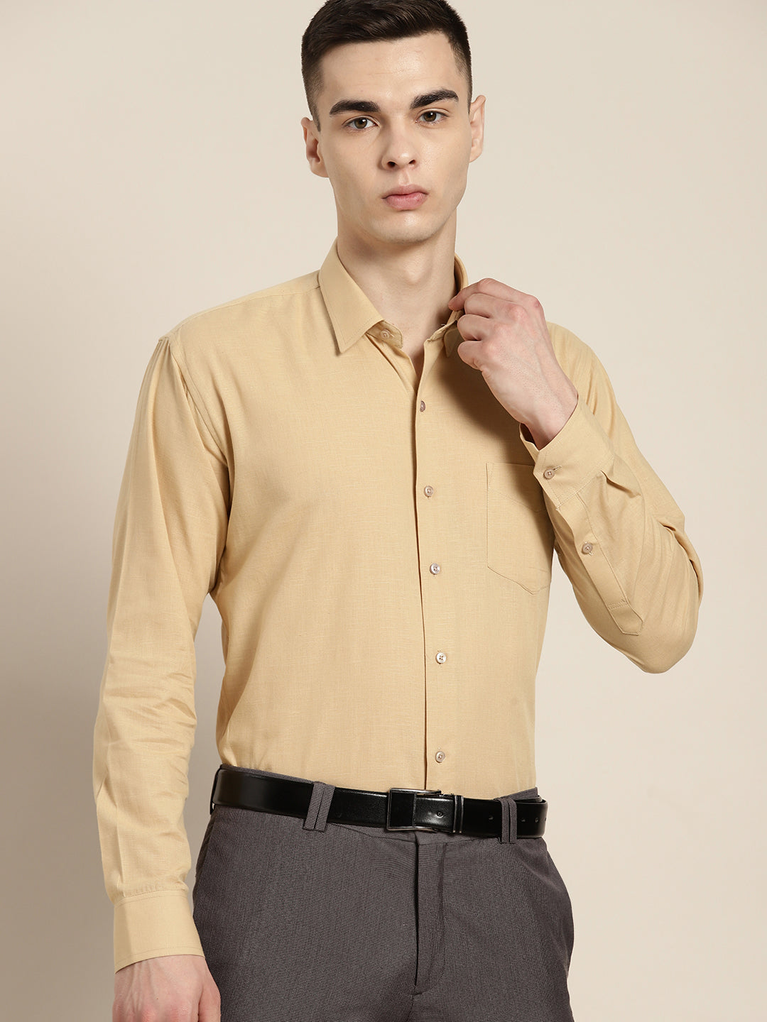 Men Beige Solid Linen Cotton Slim fit Formal Shirt