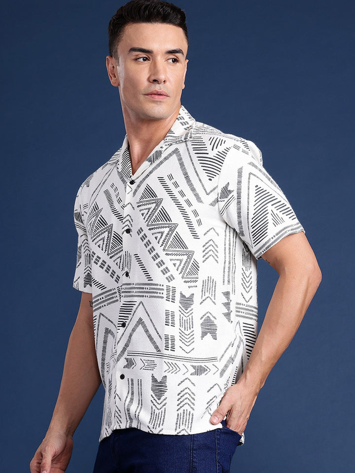 Men White Printed Cotton elastane Relaxed Fit Casual Shirt