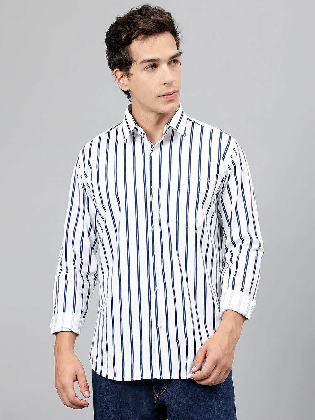 Men White & Navy Blue Striped Pure Cotton Slim Fit Casual Shirt