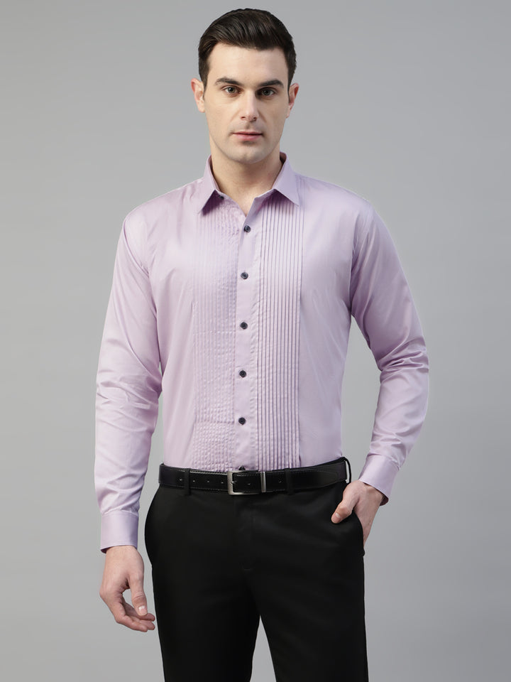 Men Lavender Solid Pure Cotton Pintucked Slim Fit Tuxedo Shirt