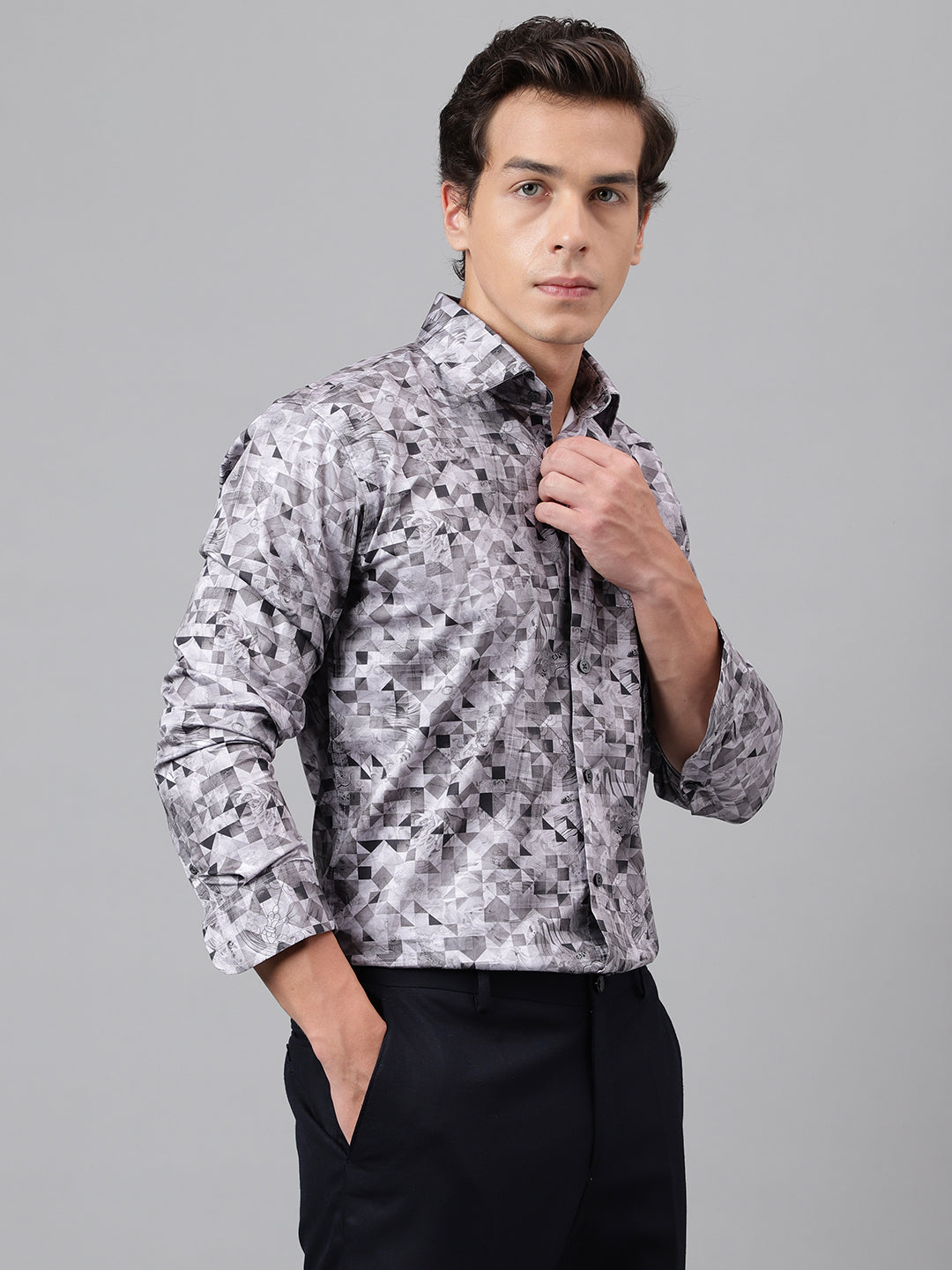 Men Mauve & Grey Geometric Printed Cotton Satin Slim Fit Party Shirt