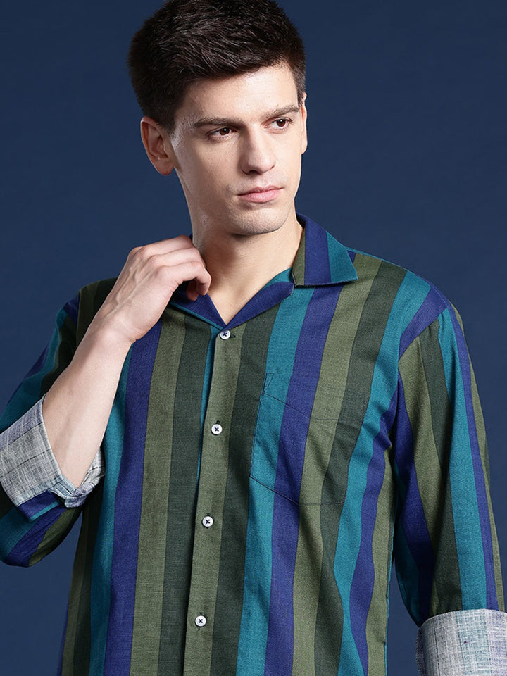 Men Green Checked Pure Cotton Relaxed Fit Casual Shirt