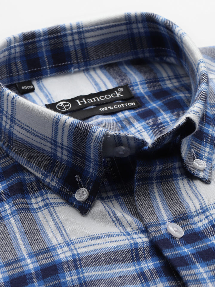 Men White & Blue Flannel Plaided Checked Pure Cotton Slim Fit Casual Shirt