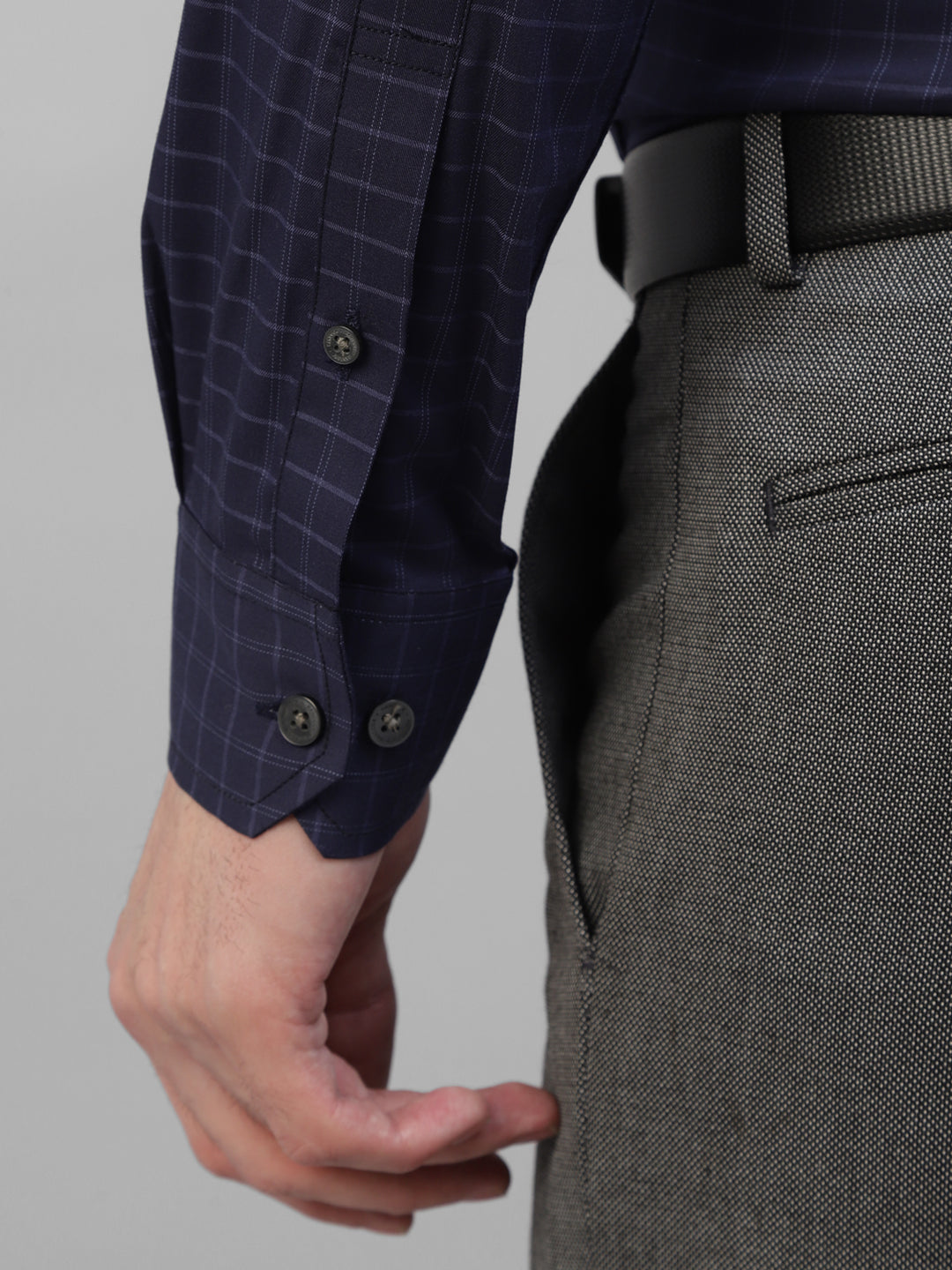 Men Navy Blue Pure Cotton Micro Checked Slim Fit Formal Shirt