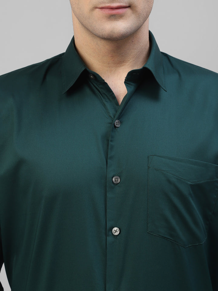 Men Bottle Green Solid Pure Cotton Slim Fit Formal Shirt