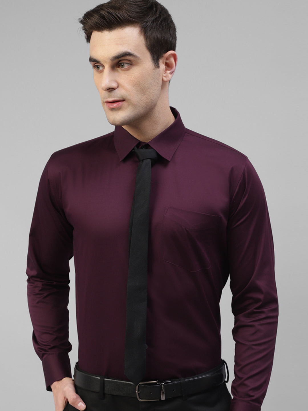 Men Burgundy Solid Pure Cotton Satin Slim Fit Formal Shirt