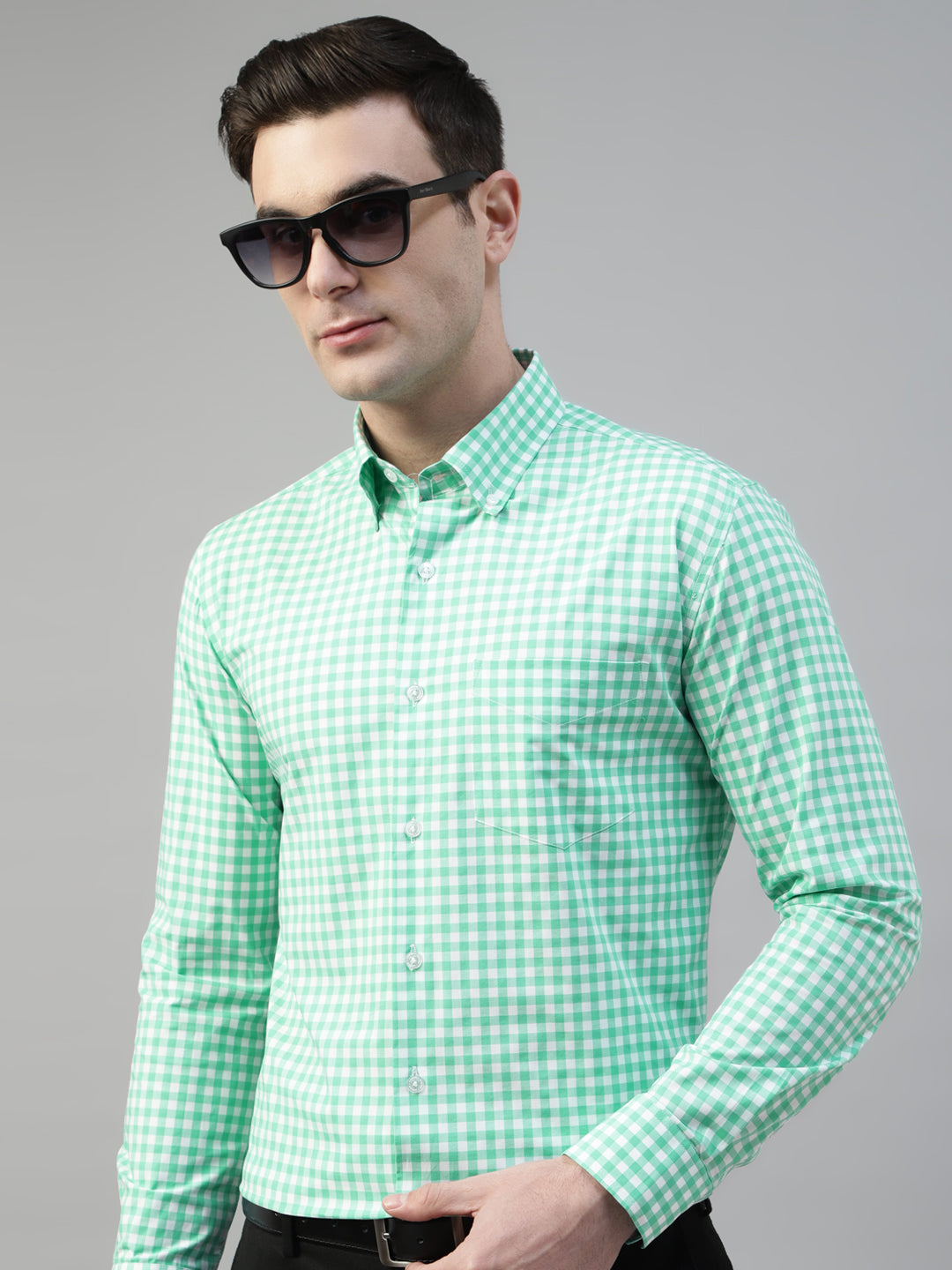 Men White & Green Gingham Checked Wrinkle Resistant Pure Cotton Slim Fit Formal Shirt