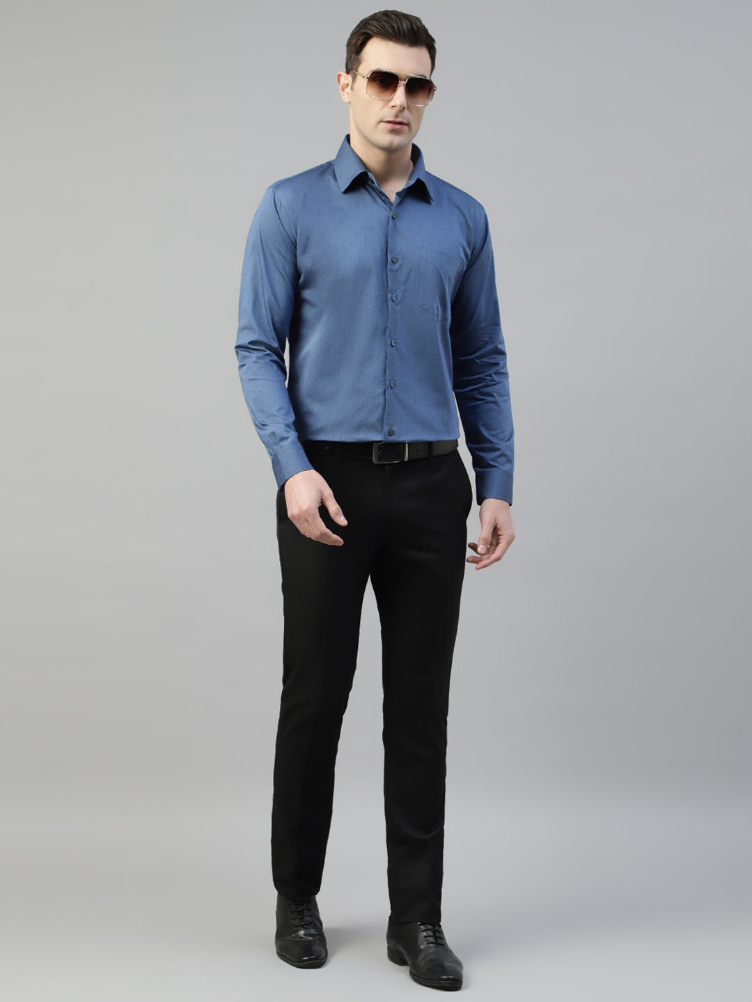 Men Blue Self Design Pure Cotton Wrinkle Resistant Slim Fit Formal Shirt