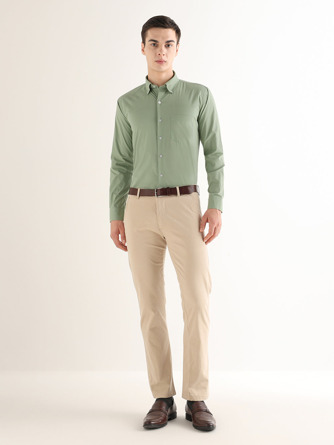 Hancock   Men   Green   Solids   Pure Cotton   Slim Fit   Formal   Shirt