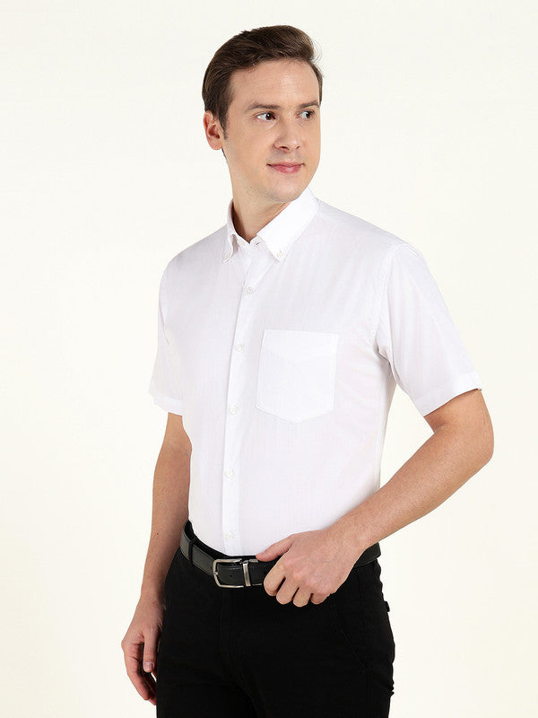 Men White Solid Slim Fit Pure Cotton Button Down Collar Shirt