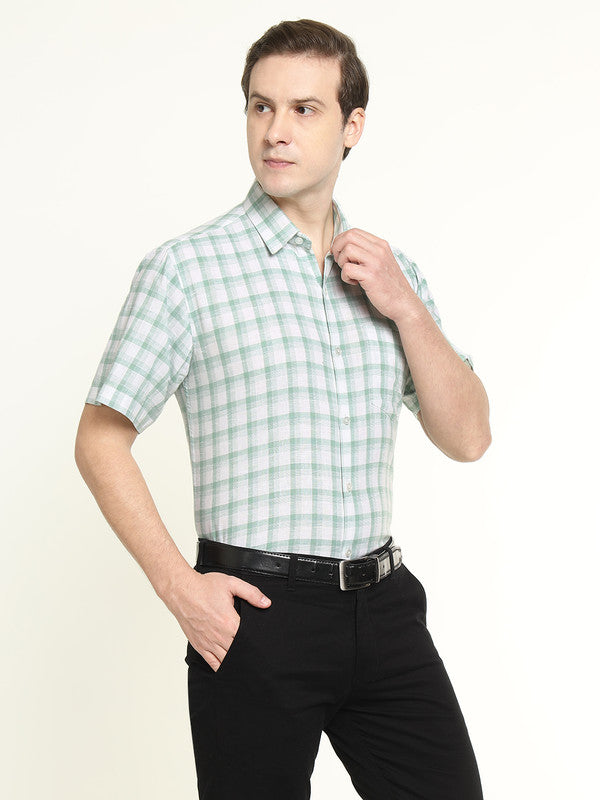 Men Green & White Checked Linen Slim Fit Formal Shirt