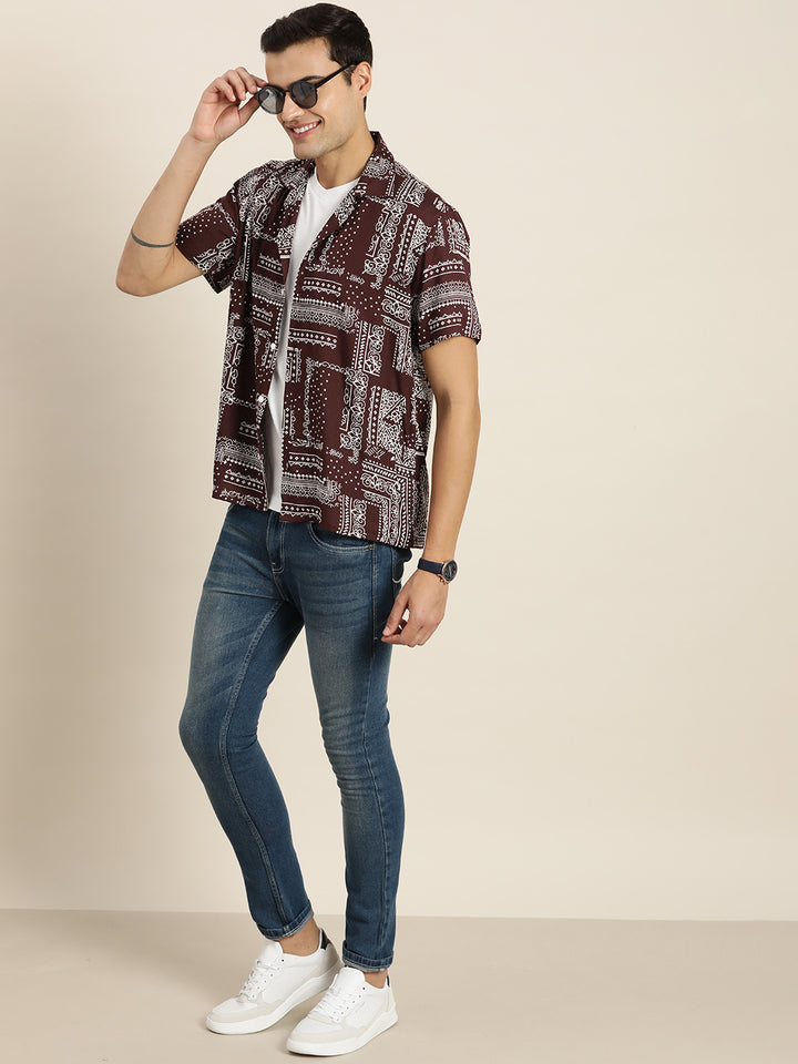 Men Maroon Print Viscose Rayon Relaxed Fit Casual Resort Shirt