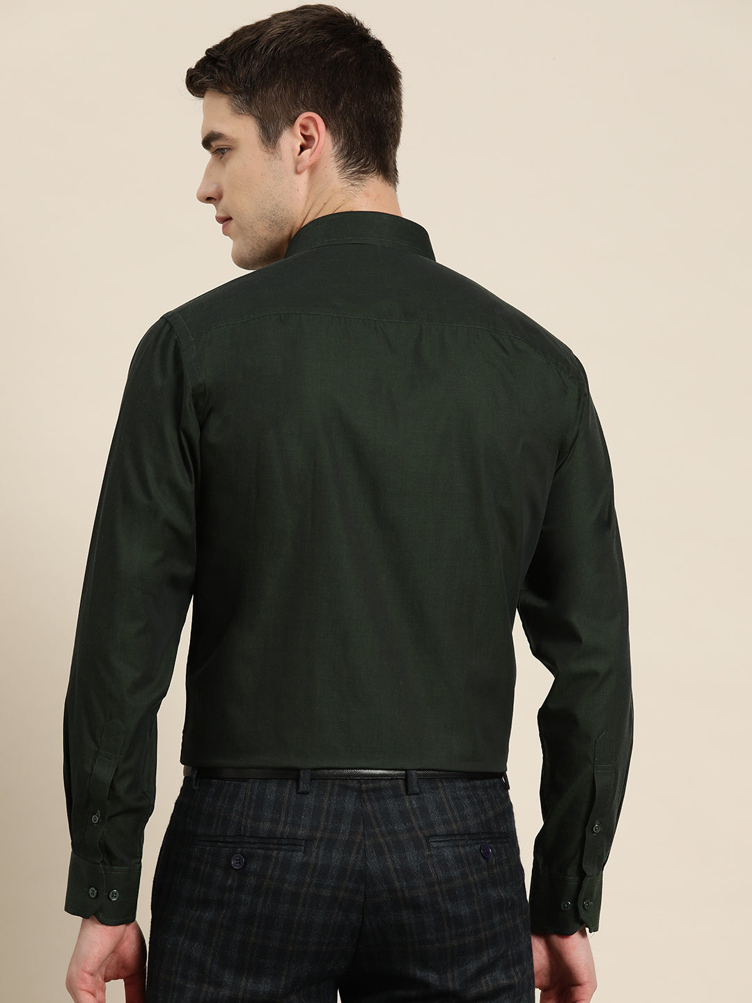 Pista Green Cutaway Collar Shirt With Check Detailing on Placket & Cuf –  archerslounge