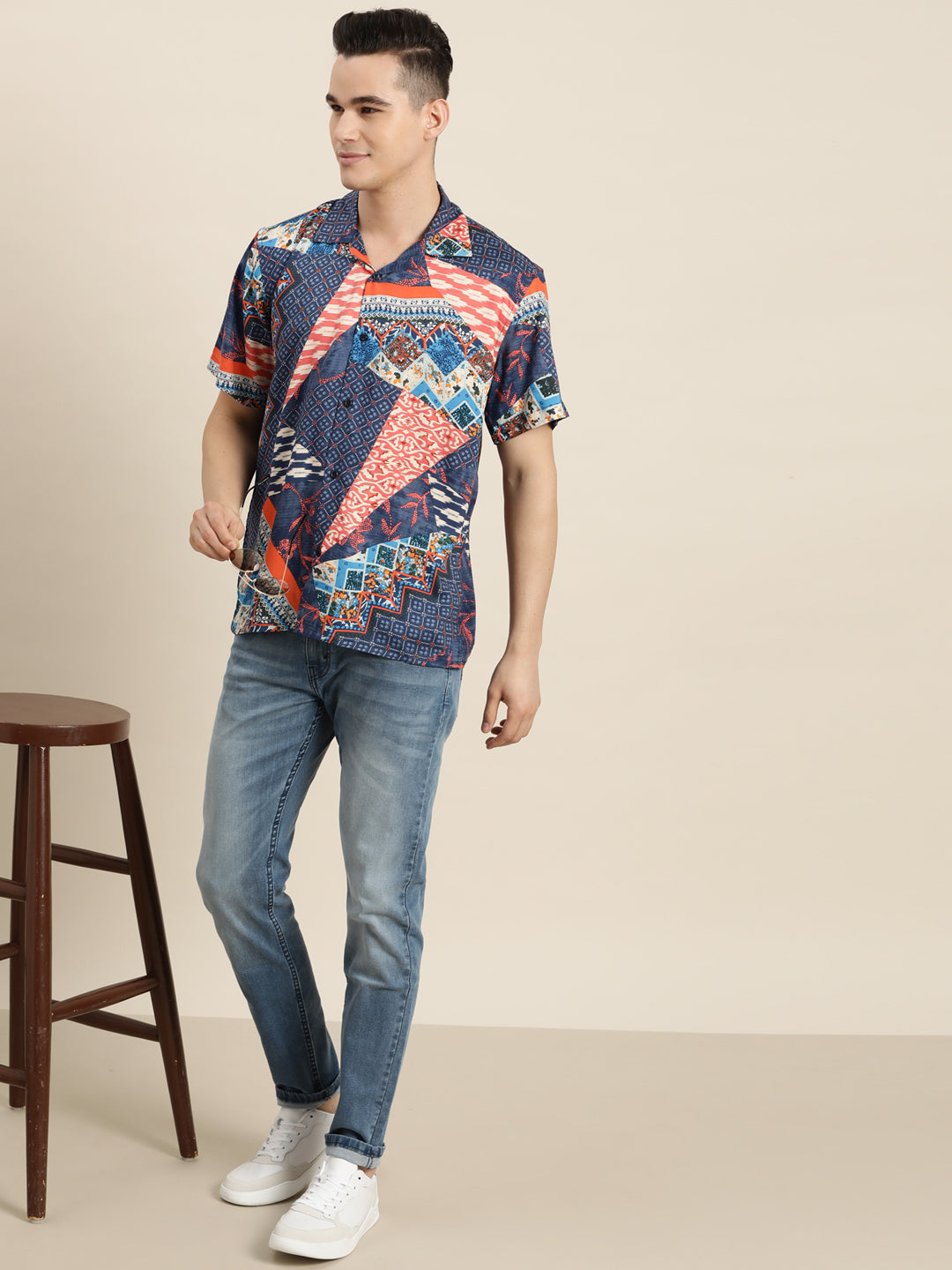 Men Blue & Coral Print Viscose Rayon Relaxed Fit Casual Resort Shirt