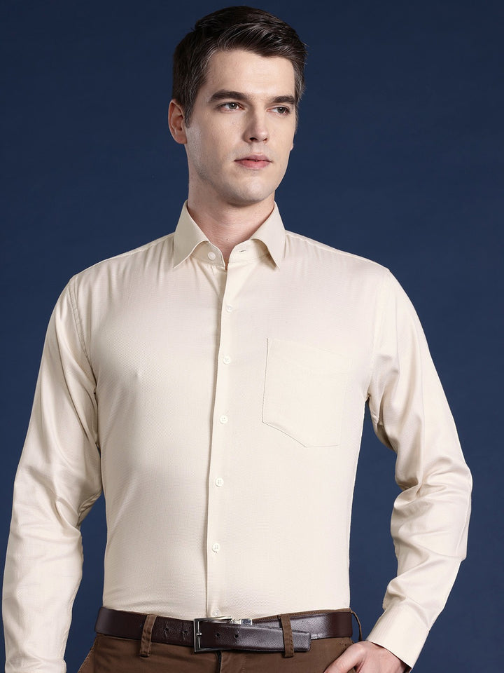 Men Beige Solid Pure Cotton Slim Fit Formal Shirt