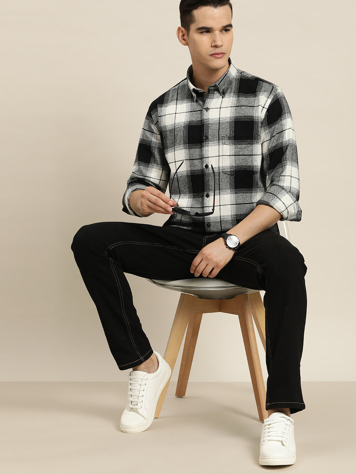 Men Black & White Checks Pure Cotton Slim fit Casual Shirt