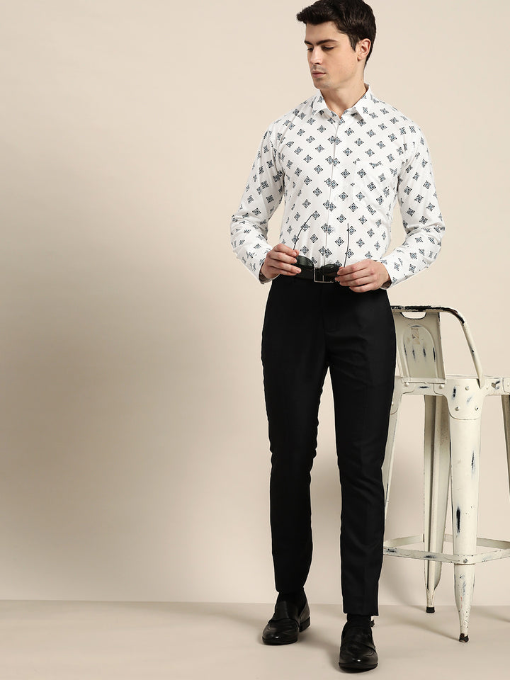 Men White & Black Print Pure Cotton Slim fit Party Shirt