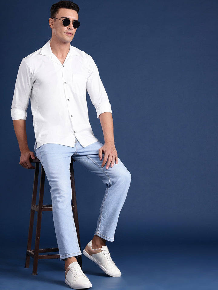 Men White Solid Pure Cotton Relaxed Fit Casual Shirt