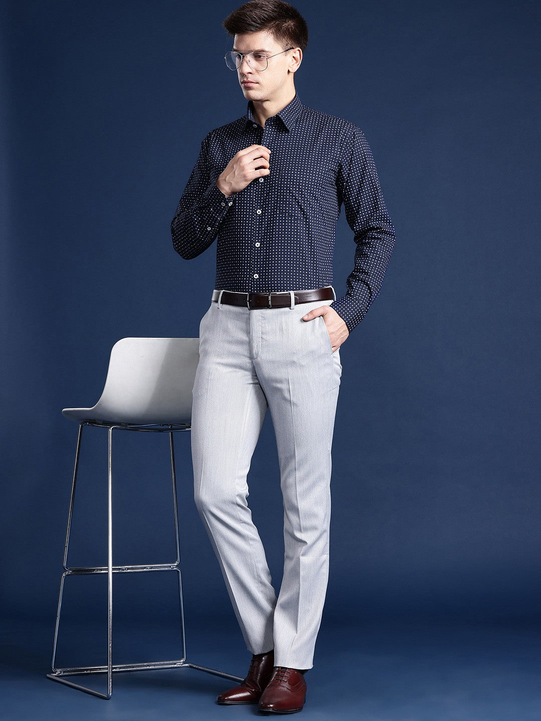 Men Navy Printed Pure Cotton Slim Fit Formal Shirt