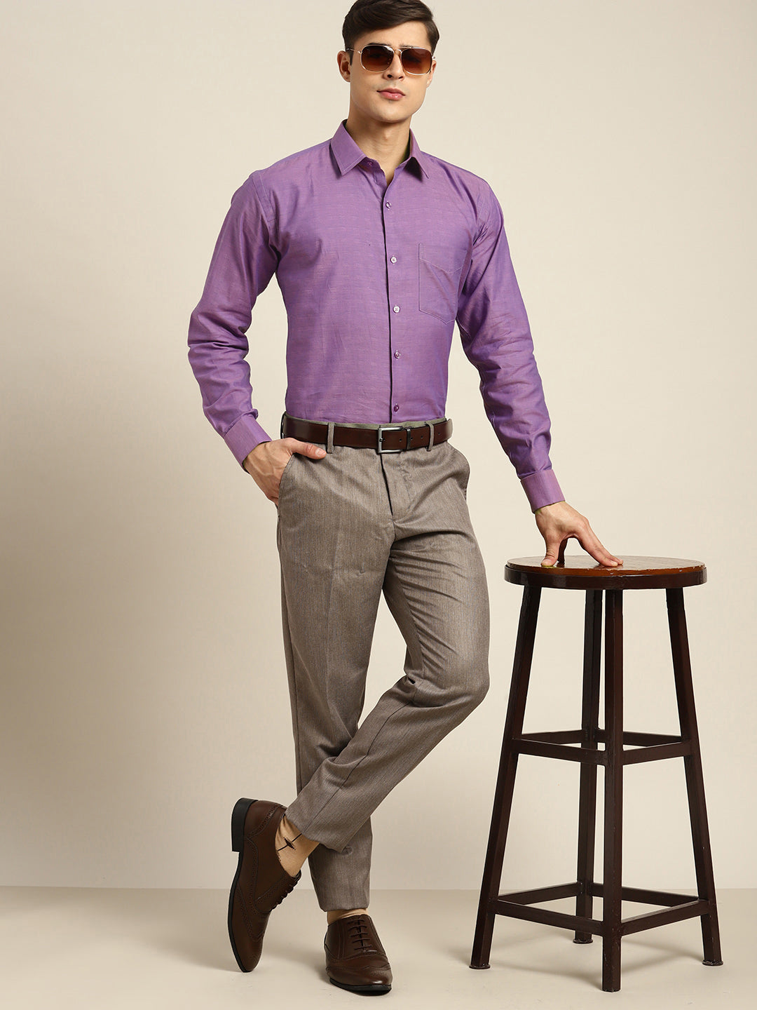 Men Purple Solid Pure Cotton Regular Fit Formal Shirt