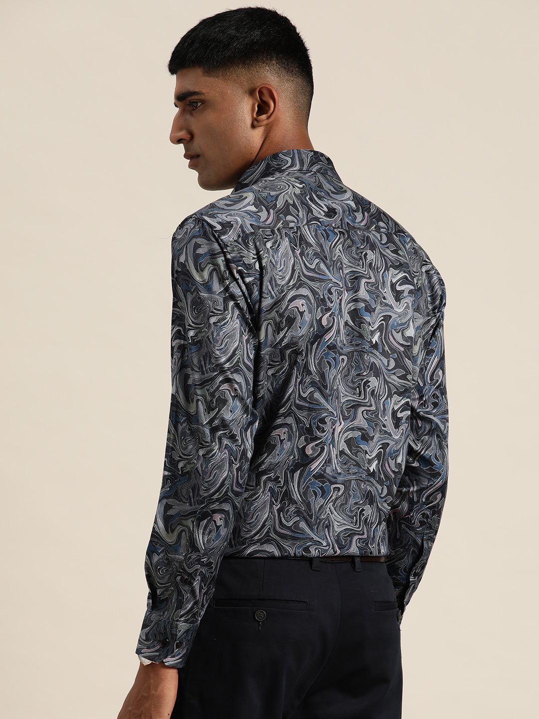 Men Navy & Multi Print Pure Cotton Slim fit Party Shirt