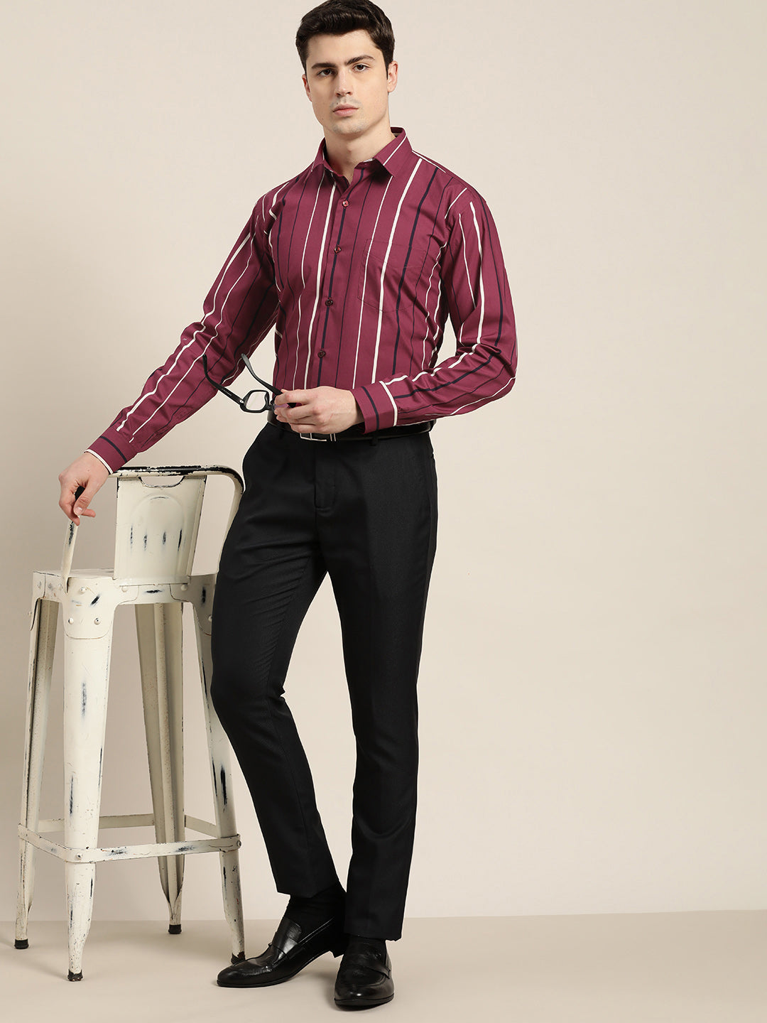 Men Burgundy Stripes Pure Cotton Slim fit Formal Shirt