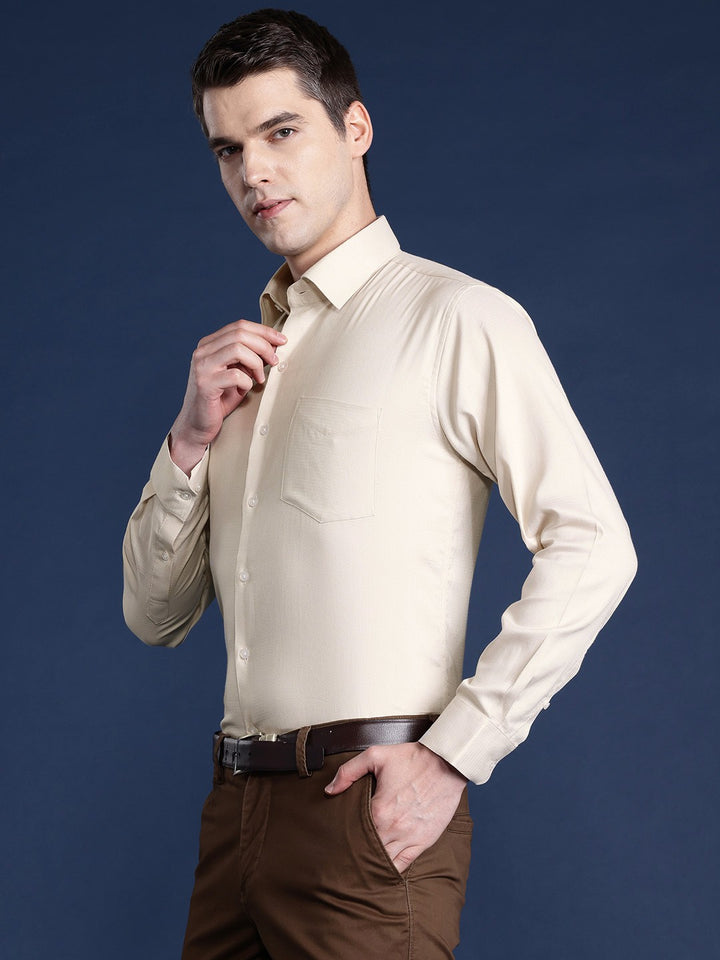 Men Beige Solid Pure Cotton Slim Fit Formal Shirt