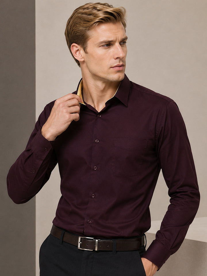 Men Wine Solid Pure Cotton Slim Fit Casual Shirt