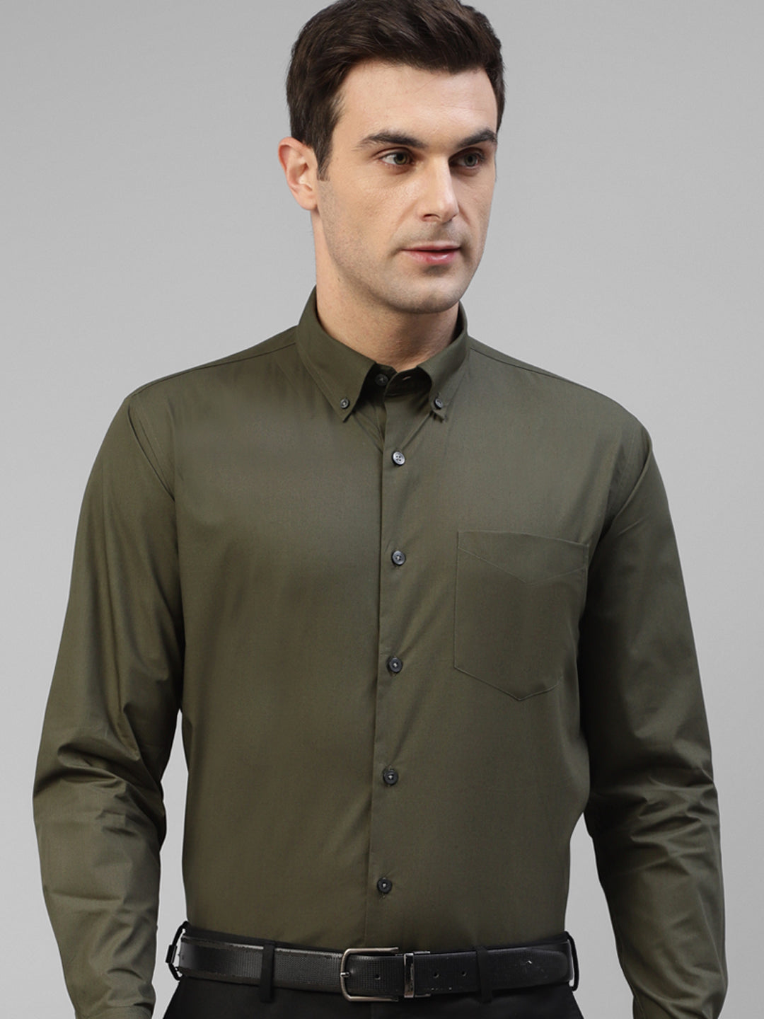 Men Olive Solid Pure Cotton Slim Fit Formal Shirt