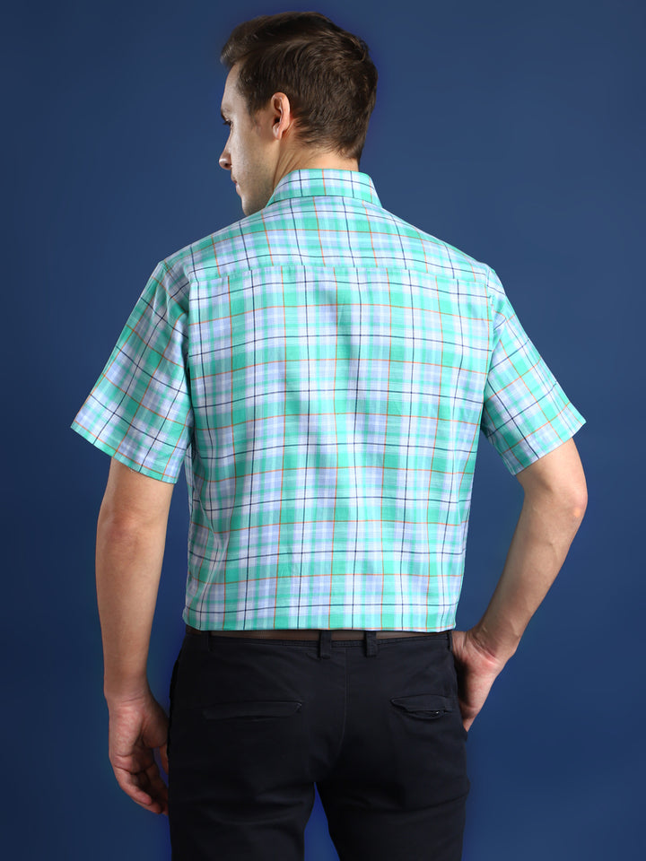 Men Green & White Checked Cotton Slim Fit Short Sleeve Formal Shirt