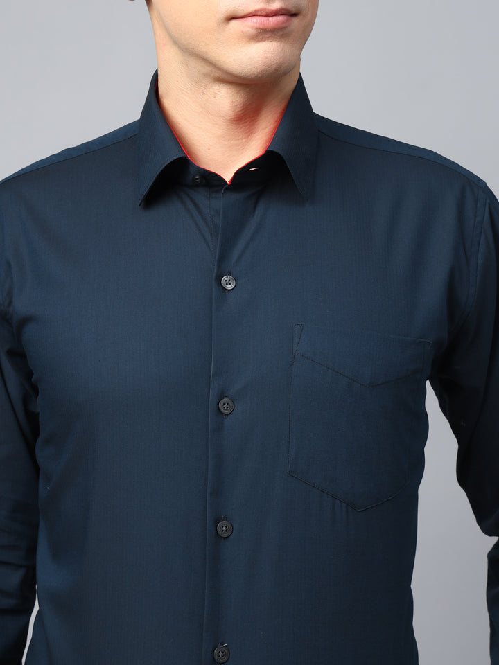 Men Navy Blue Solid Herringbone Giza Cotton Slim Fit Formal Shirt