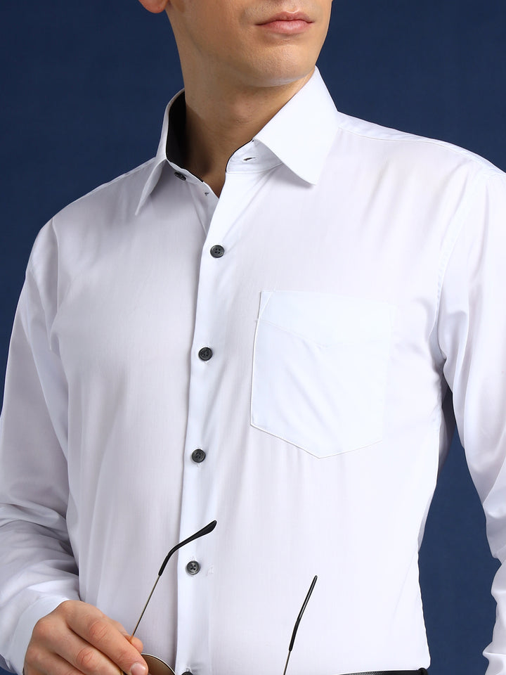Men White Solid Herringbone Giza Cotton Slim Fit Formal Shirt