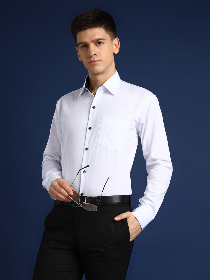 Men White Solid Herringbone Giza Cotton Slim Fit Formal Shirt